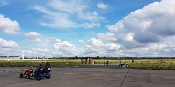 Balade à pied avec Gisèle -Neukölln et Tempelhofer Feld 