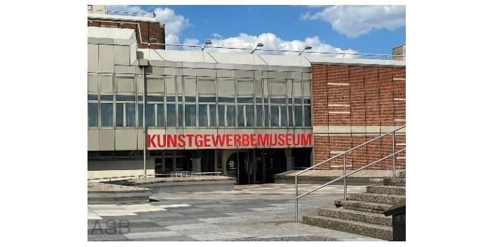 RETROTOPIA, DESIGN POUR DES ESPACES SOCIALISTES