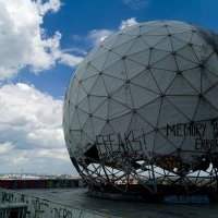 « TEUFELSBERG – EHEMALIGE ABHÖRSTATION »