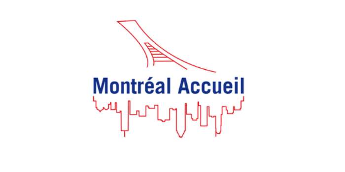 Montréal Accueil : Couture - une housse de coussin