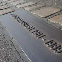 La Porte de Brandebourg à la Station de S Bahn Ostbahnhof 