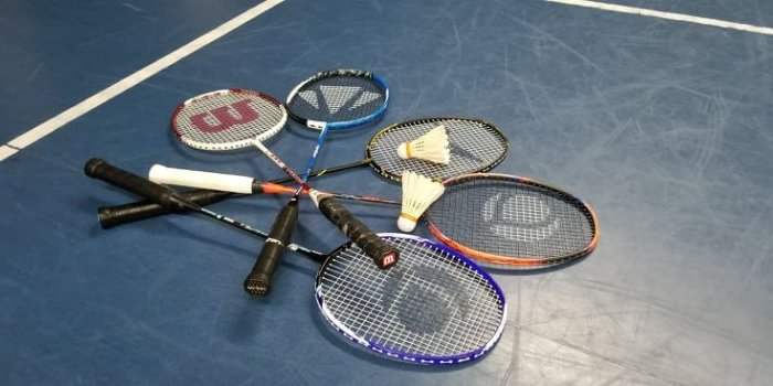Badminton